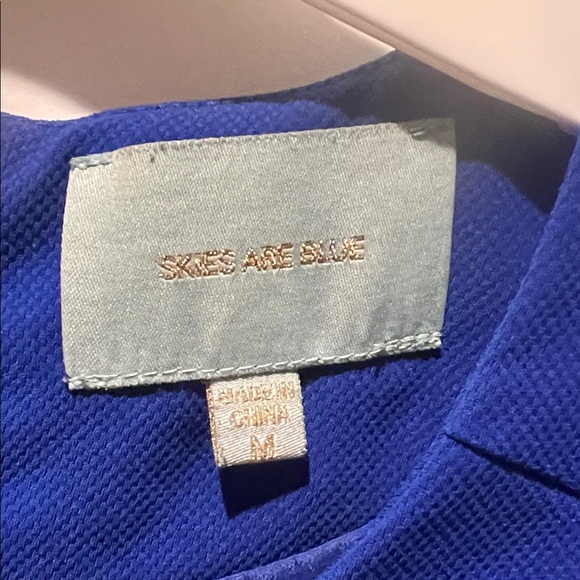 Skies Are Blue Business Casual Top - Picture 2 of 4